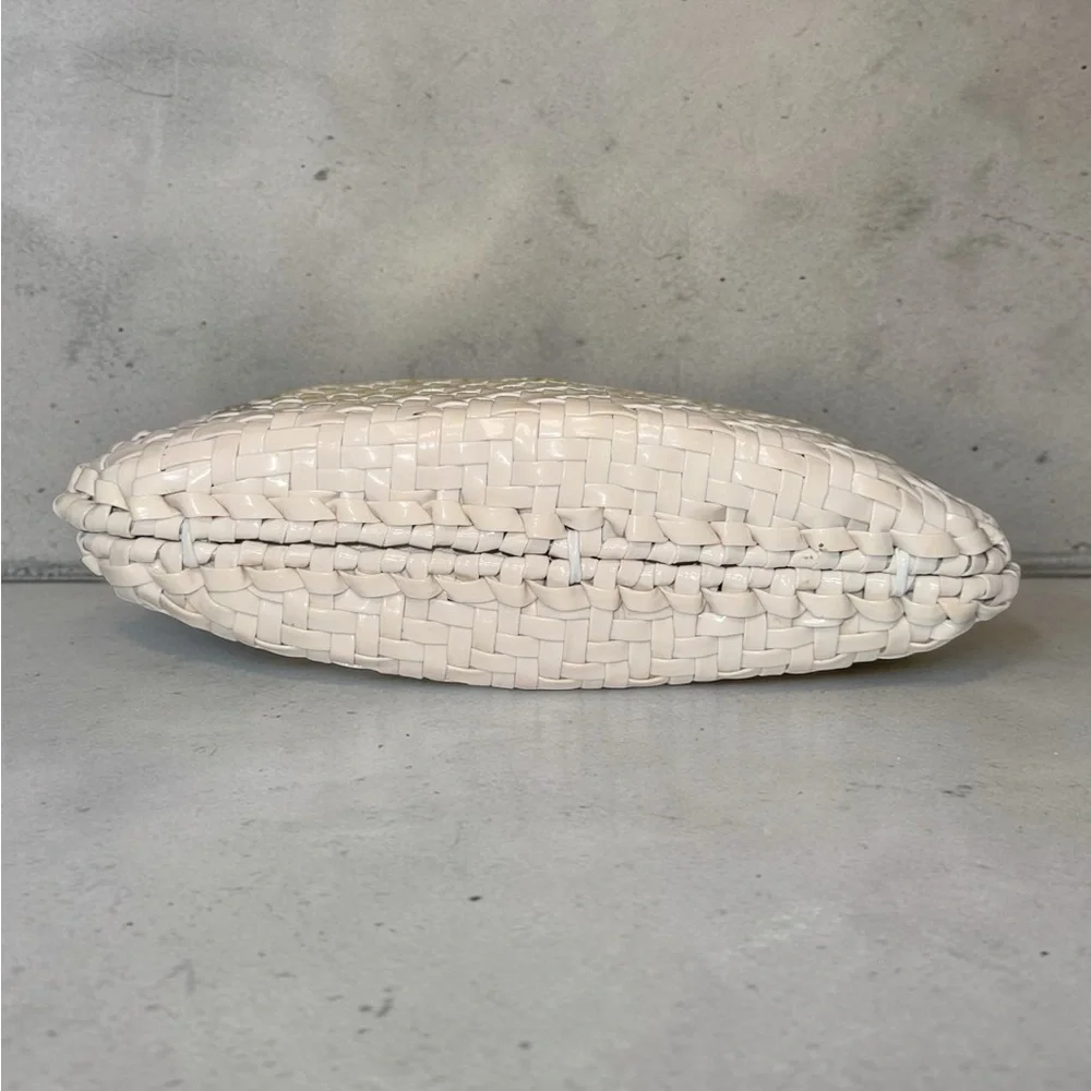 Vintage White Woven Clutch Purse Gold Chain Strap Convertible Shoulder Bag - Picture 8 of 8